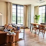 The Junto Hotel